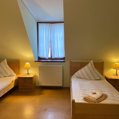 Rittergut Nickelsdorf Hotel Екстериор снимка